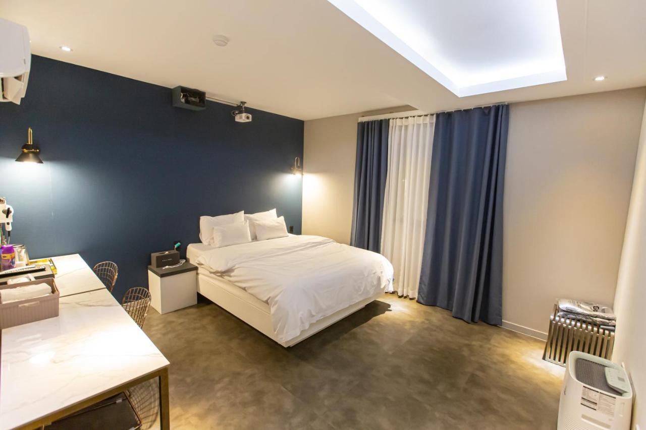 Knox Hotel Cheonan Exterior foto