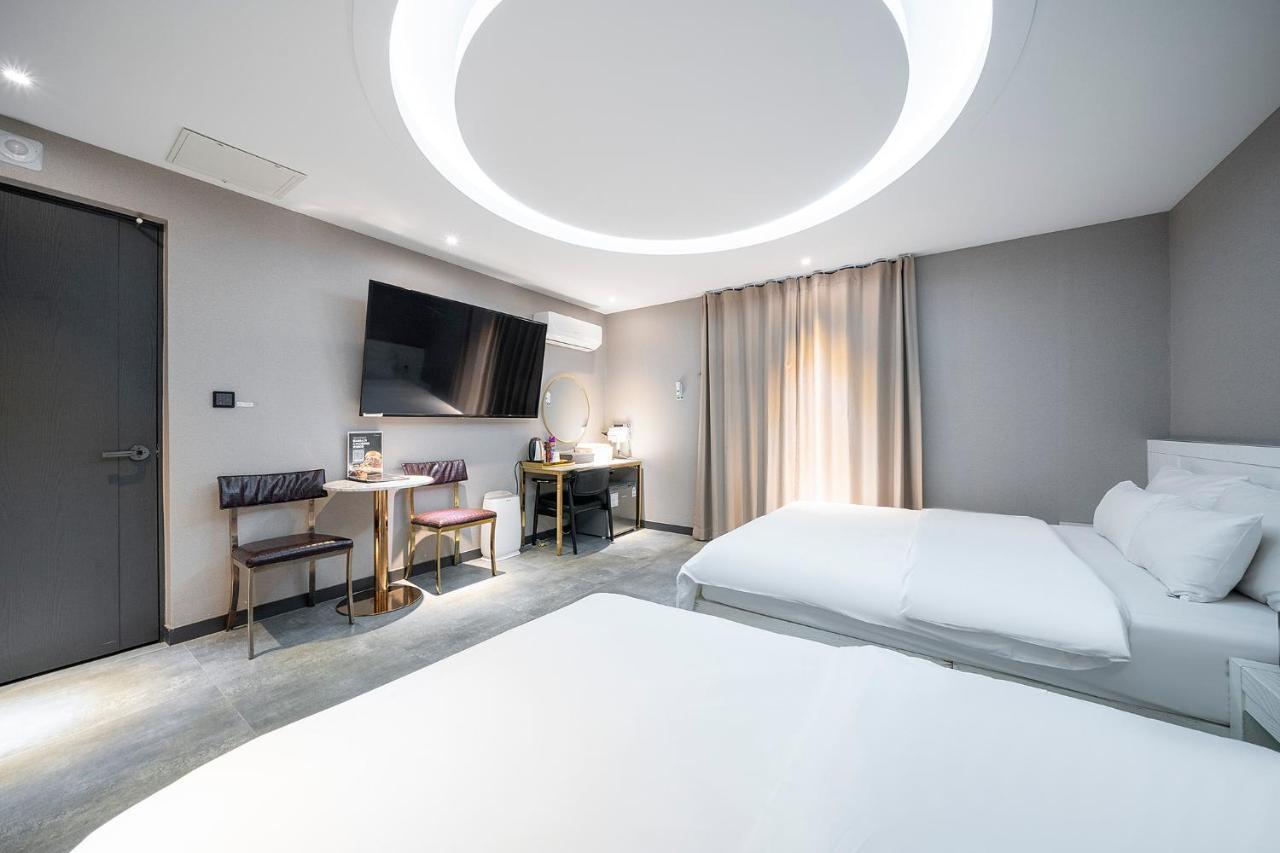 Knox Hotel Cheonan Exterior foto